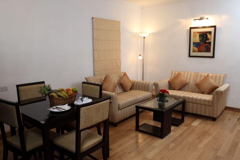 Janpath Guest House Yeni Delhi Dış mekan fotoğraf